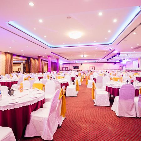 Chumphon Gardens Hotel Экстерьер фото