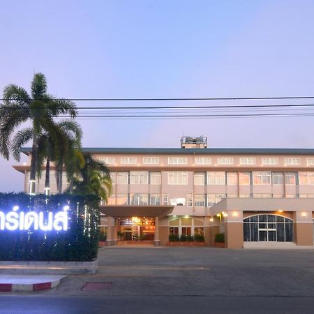 Chumphon Gardens Hotel Экстерьер фото