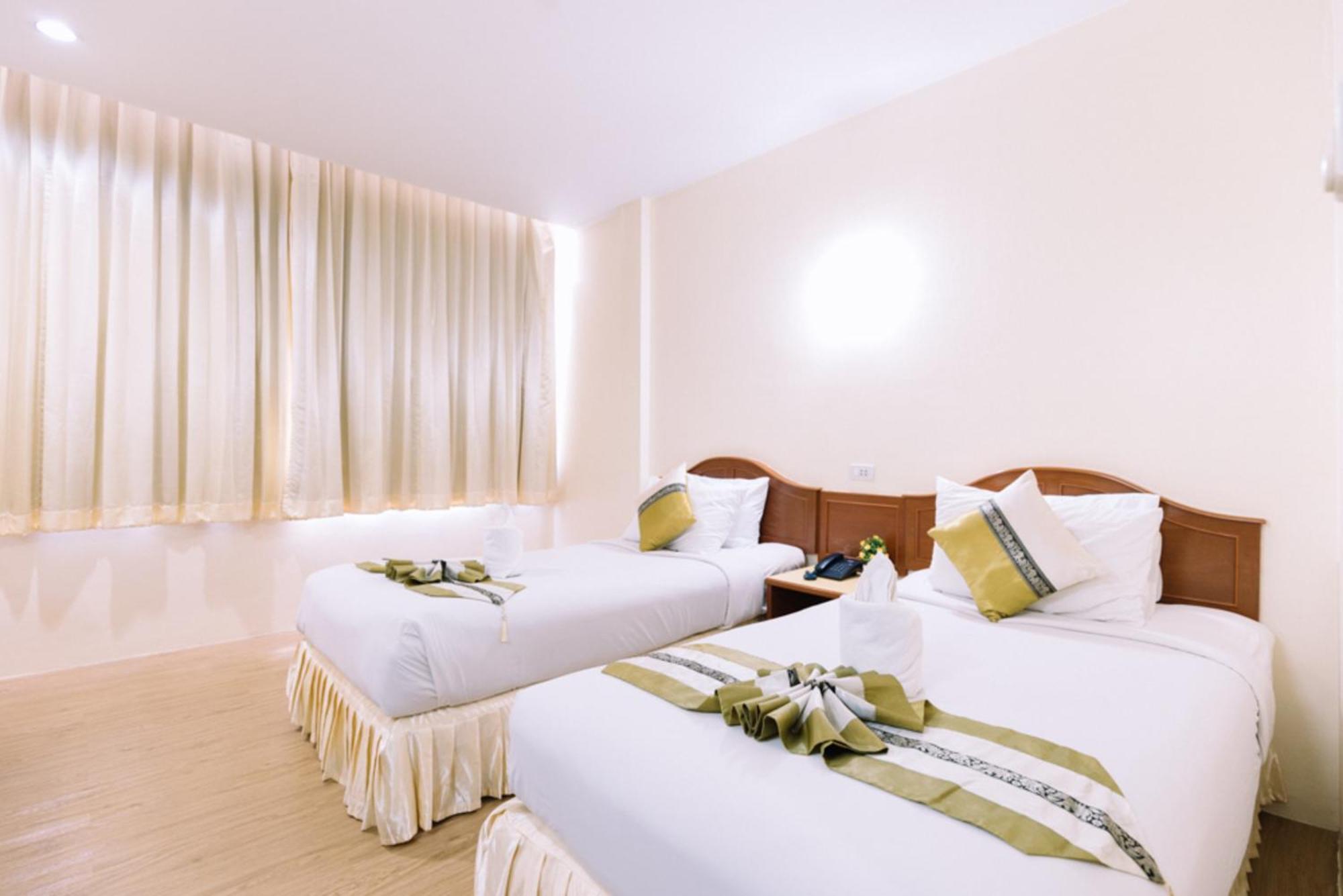 Chumphon Gardens Hotel Экстерьер фото