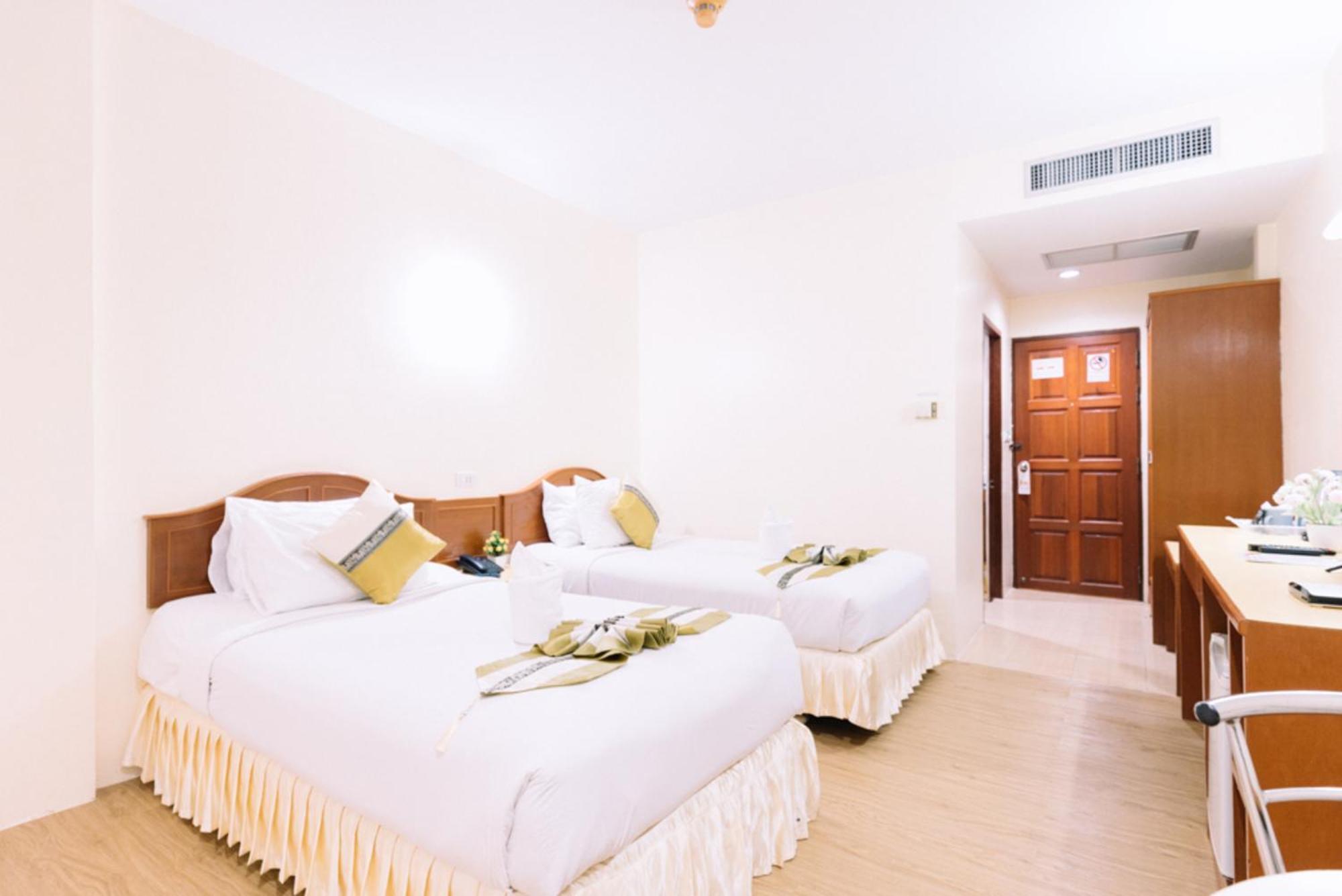 Chumphon Gardens Hotel Экстерьер фото