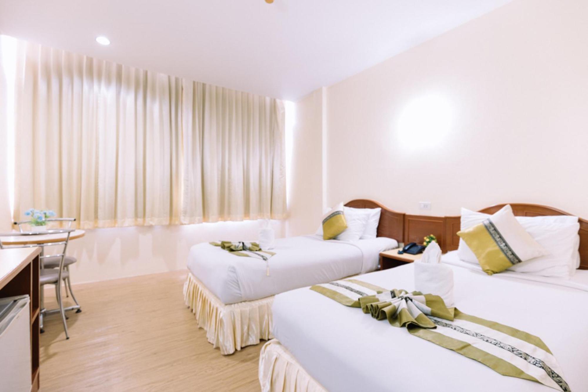 Chumphon Gardens Hotel Экстерьер фото