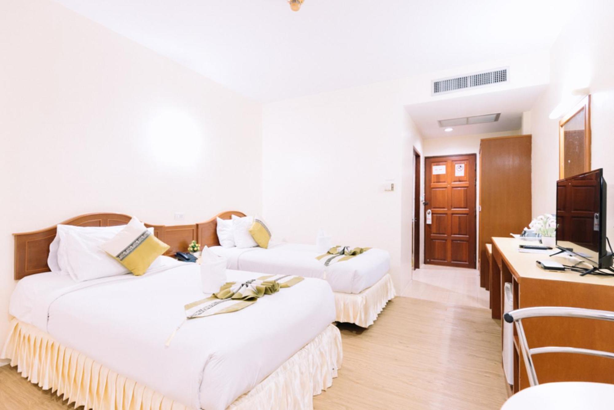 Chumphon Gardens Hotel Экстерьер фото