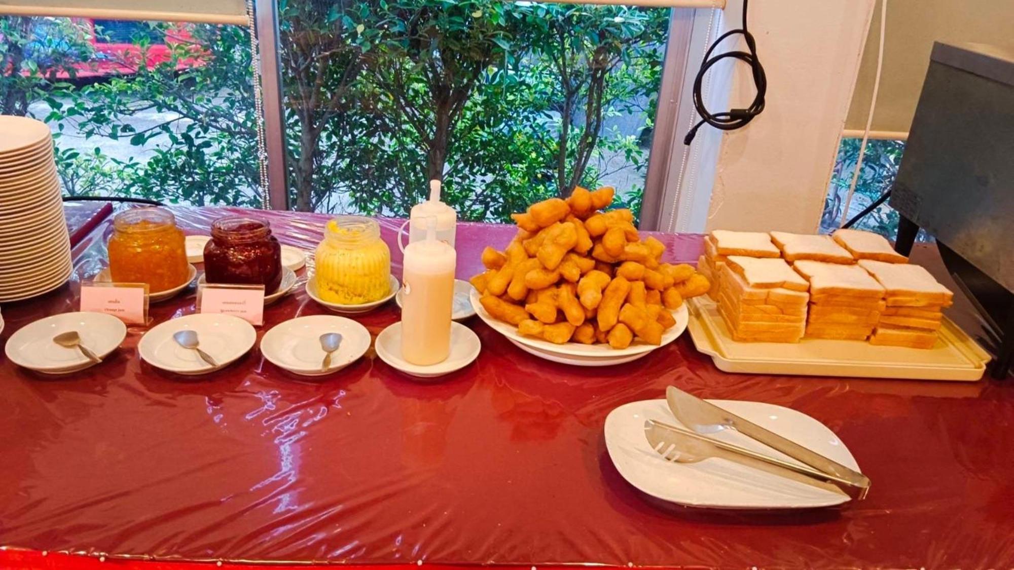 Chumphon Gardens Hotel Экстерьер фото