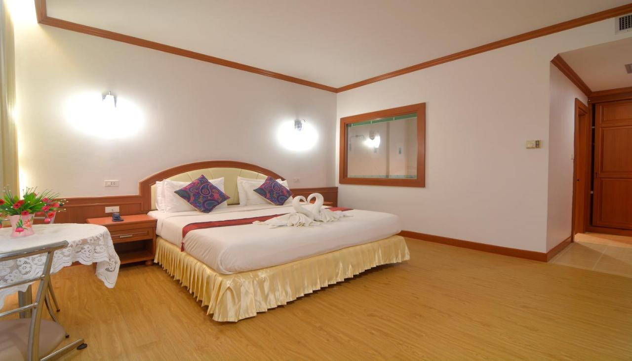Chumphon Gardens Hotel Экстерьер фото